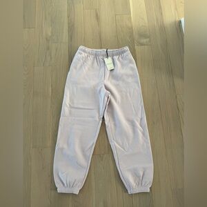 BRAND NEW TAGS ON Aritzia Mega Jogger Sweatpants